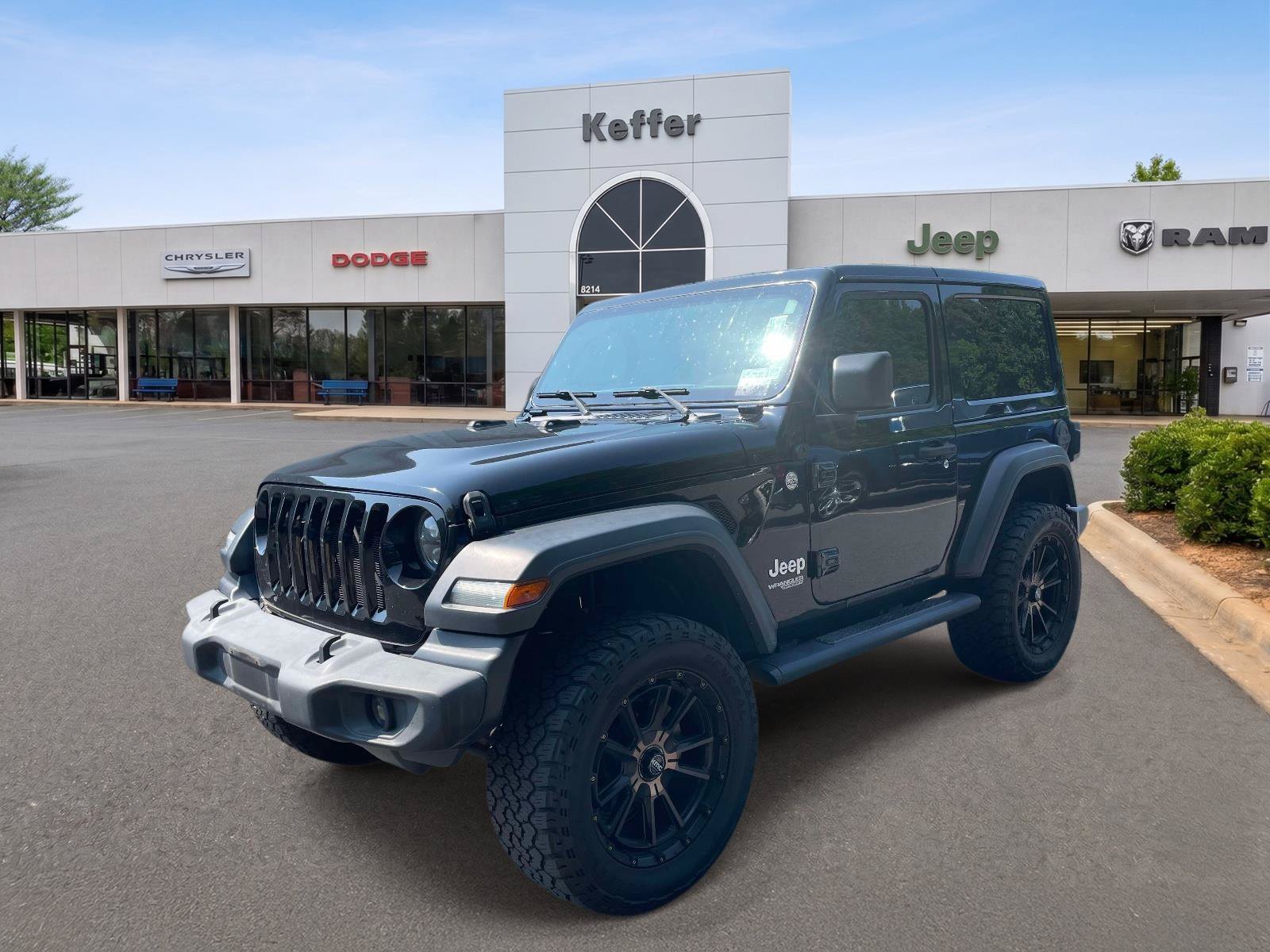 Used 2018 Jeep Wrangler Sport AWD/4WD image 1
