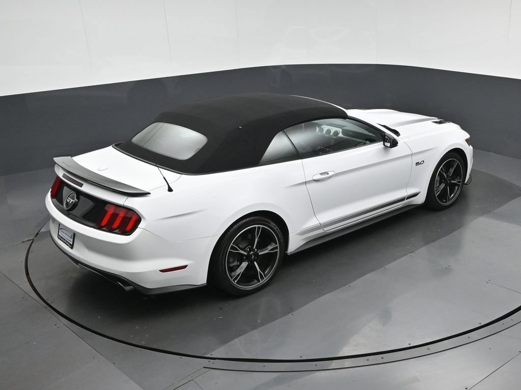 Used 2016 Ford Mustang GT Premium w/ Equipment Group 401A RWD image 56
