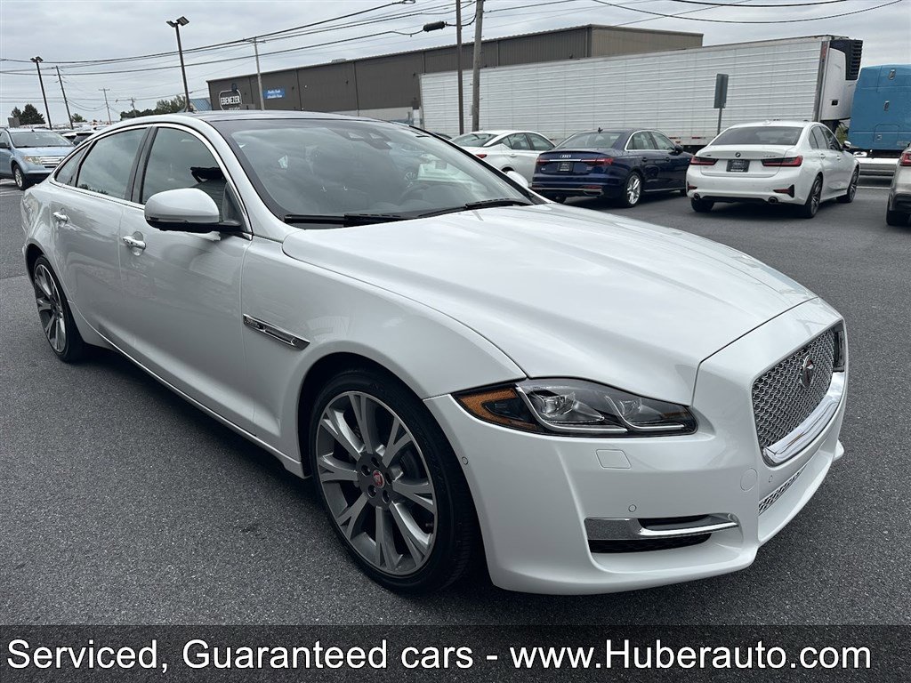 Used 2019 Jaguar XJ L Portfolio image 3