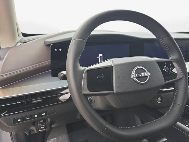 Used 2025 Nissan Murano Platinum AWD/4WD image 16