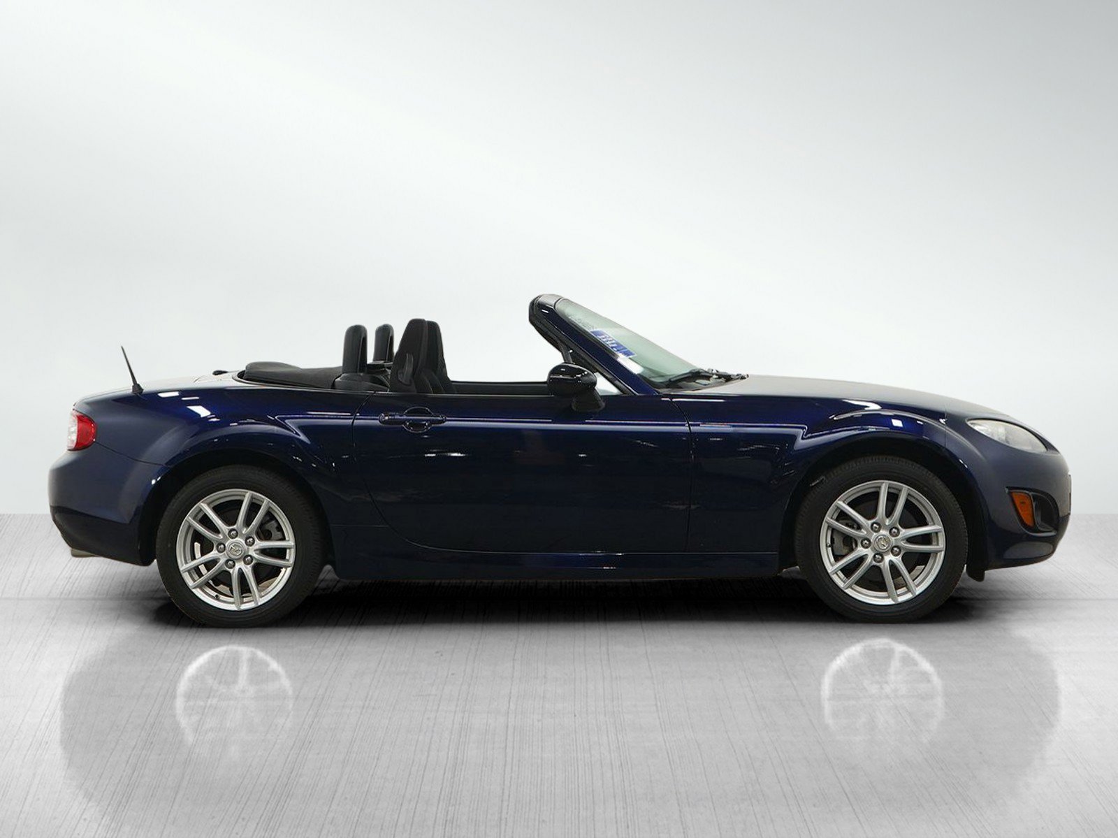 Used 2010 MAZDA MX-5 Miata Sport RWD image 7