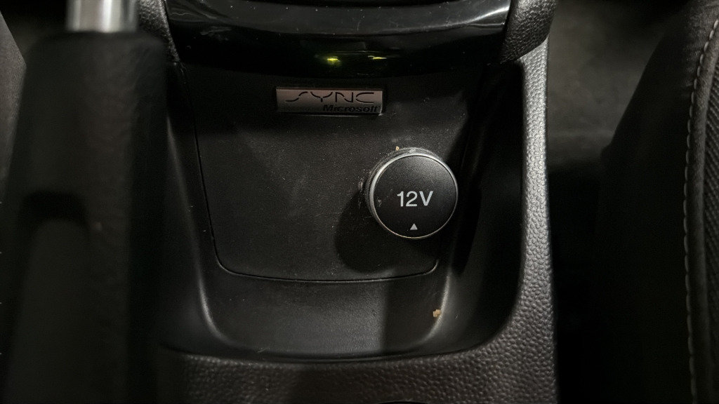 Used 2014 Ford Fiesta SE w/ Equipment Group 201A FWD image 39
