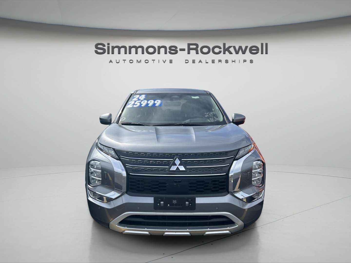 Used 2024 Mitsubishi Outlander SE