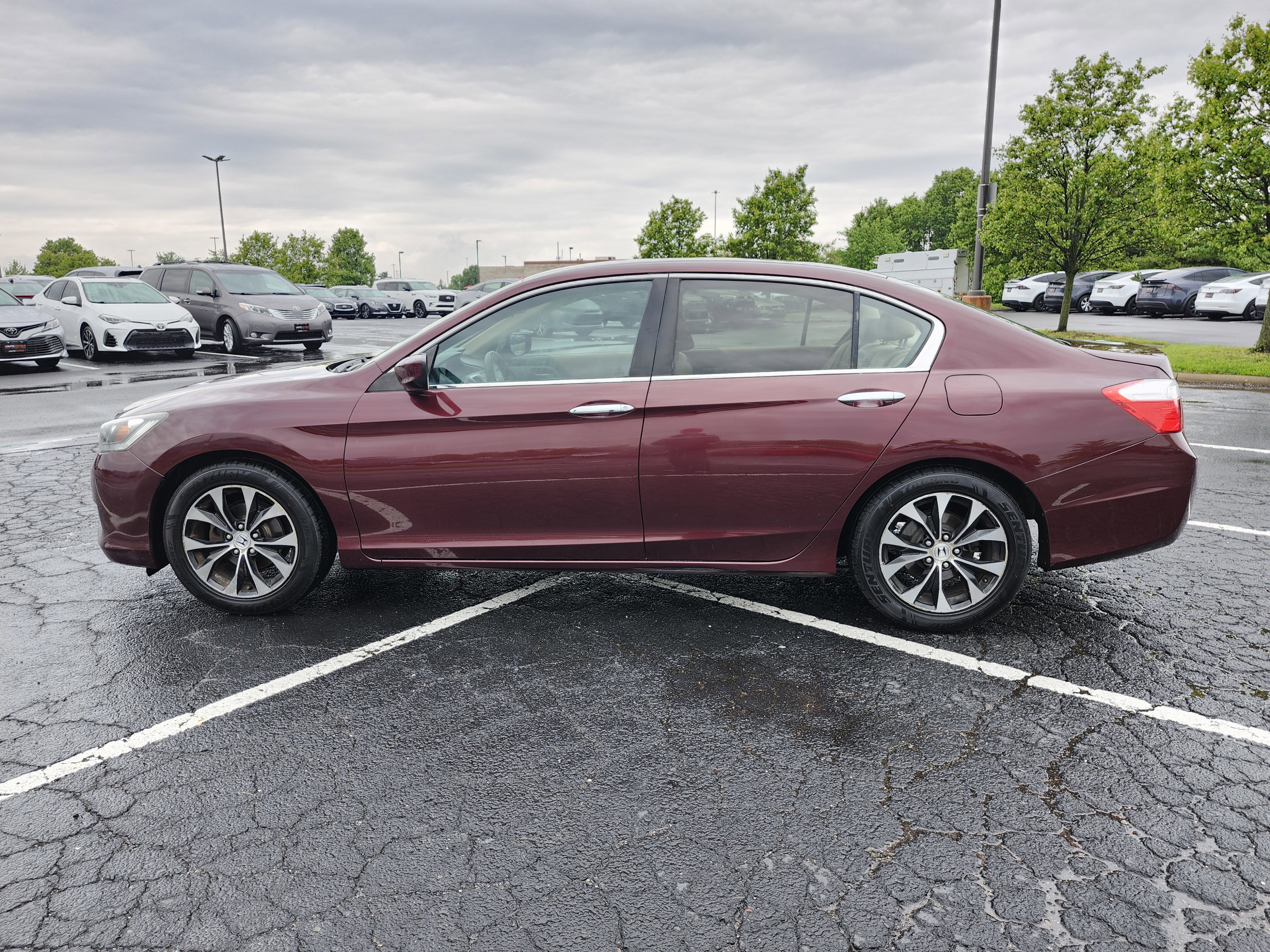 Used 2015 Honda Accord LX image 12