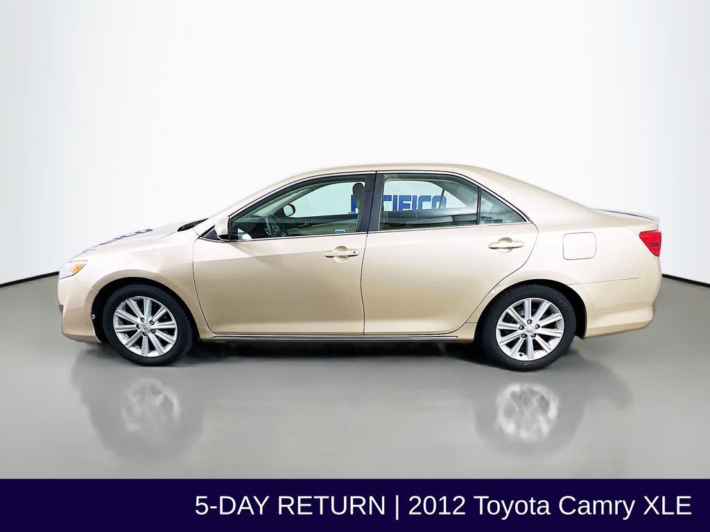 Used 2012 Toyota Camry XLE FWD image 5