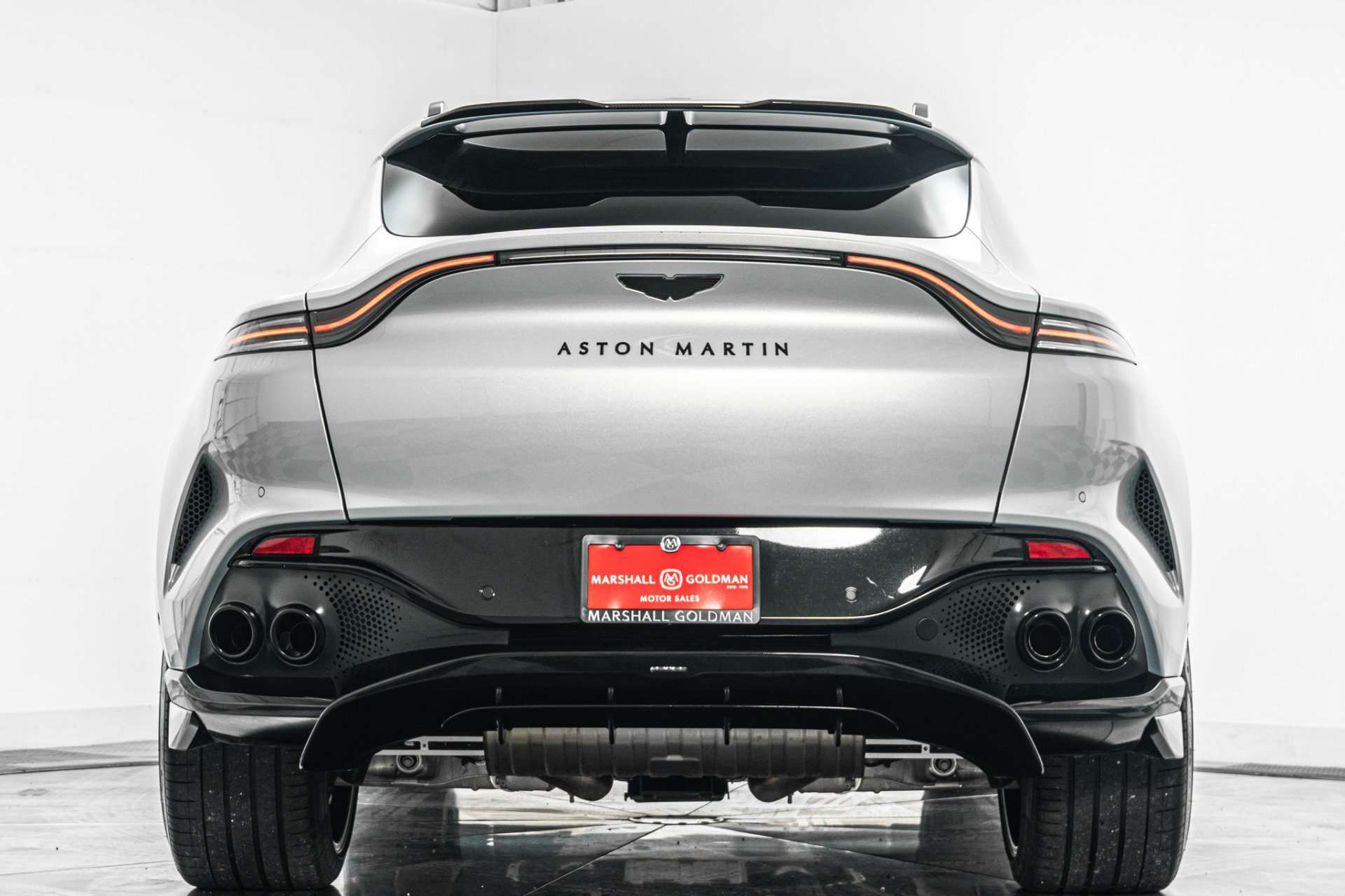 Used 2023 Aston Martin DBX 707 AWD/4WD image 8