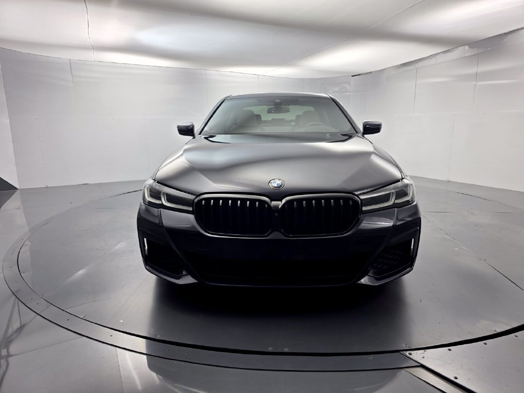 Used 2021 BMW M550i xDrive w/ Premium Package AWD/4WD image 2