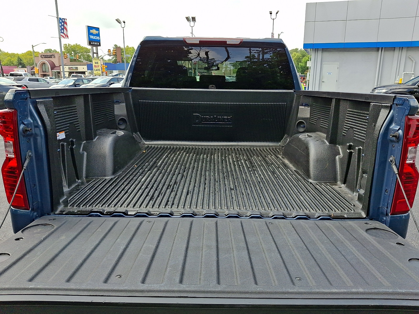 Certified 2024 Chevrolet Silverado 1500 LT AWD/4WD image 28