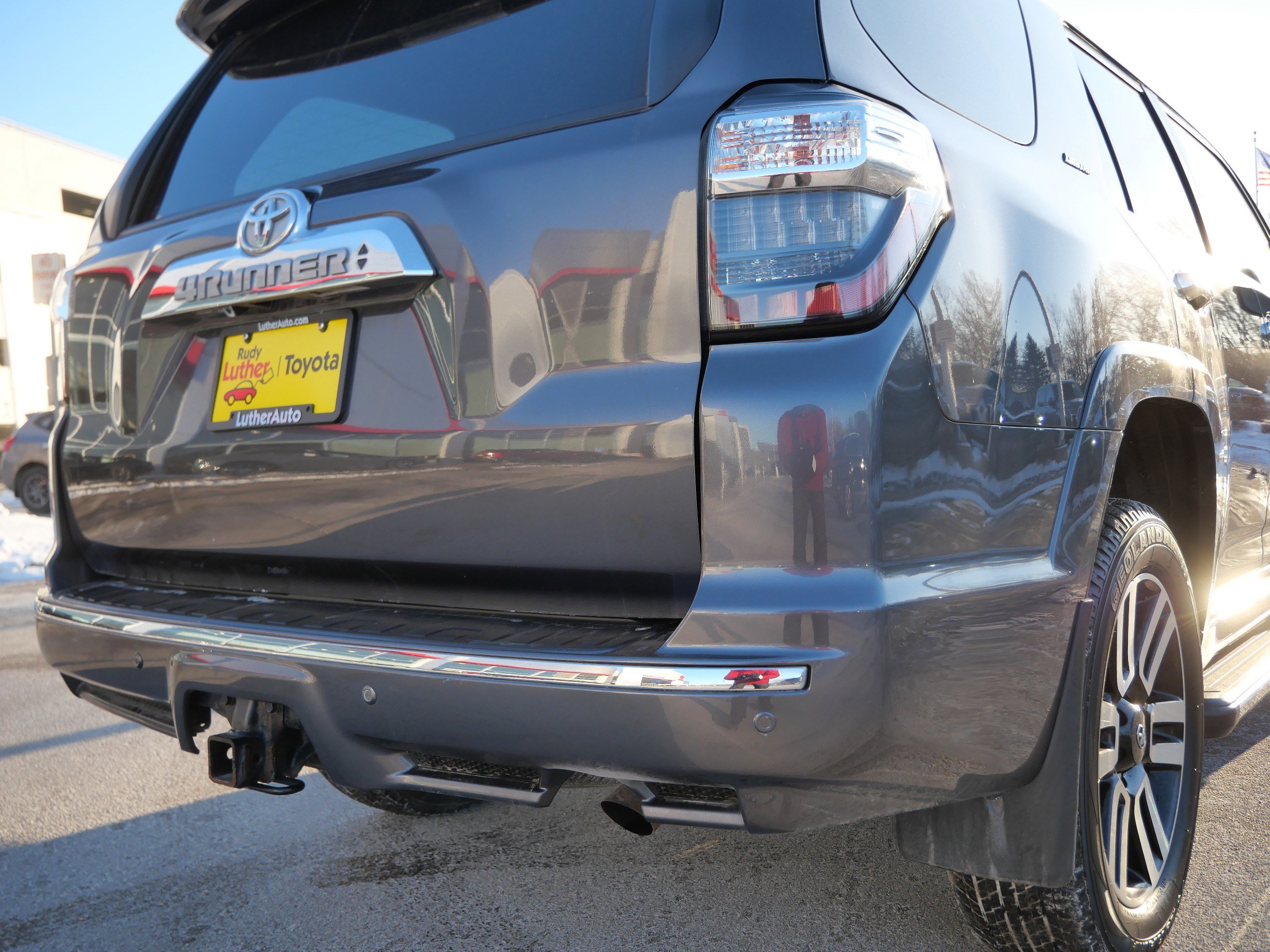 Used 2023 Toyota 4Runner Limited image 16