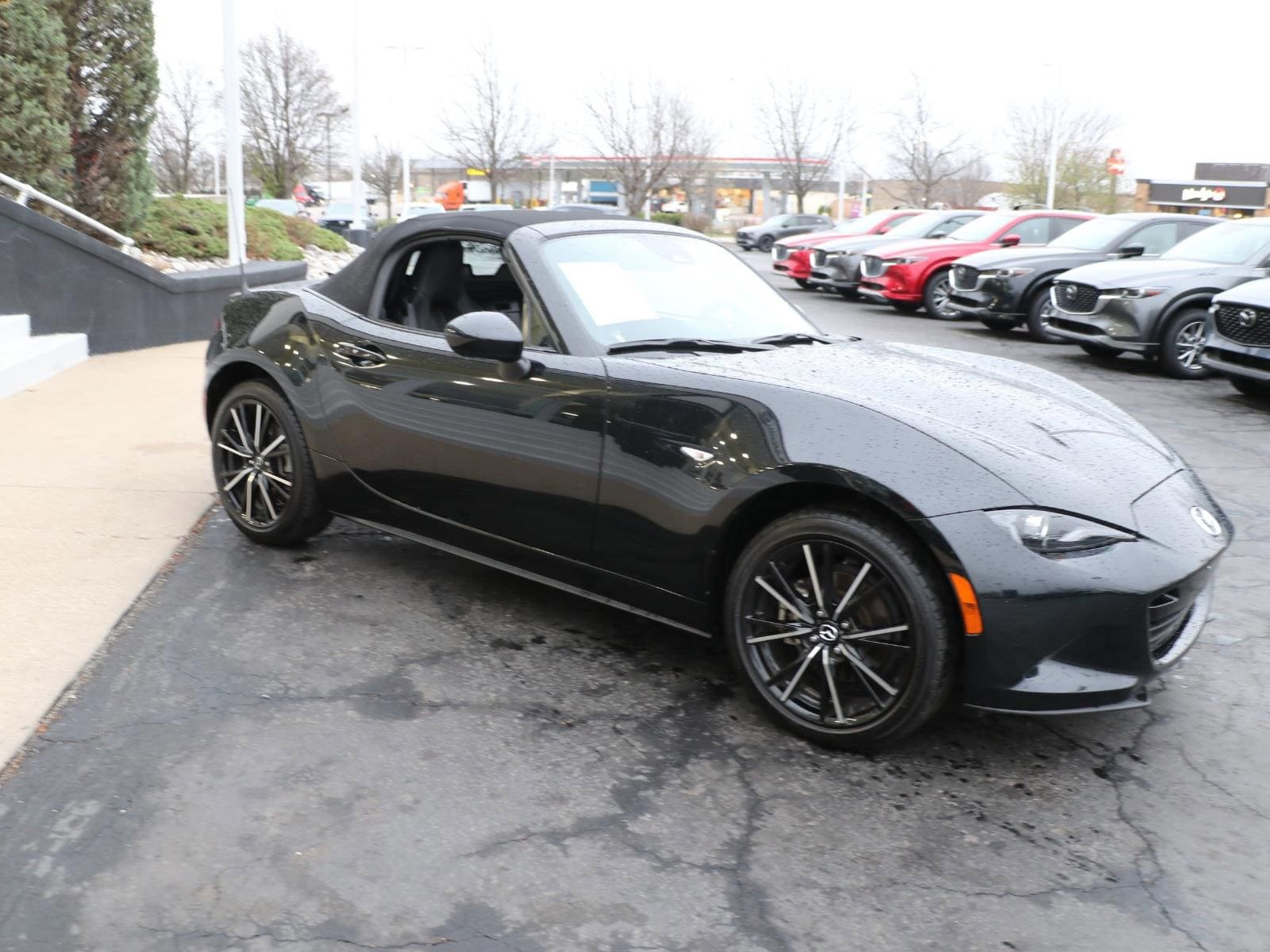 Certified 2025 MAZDA MX-5 Miata Grand Touring RWD image 6