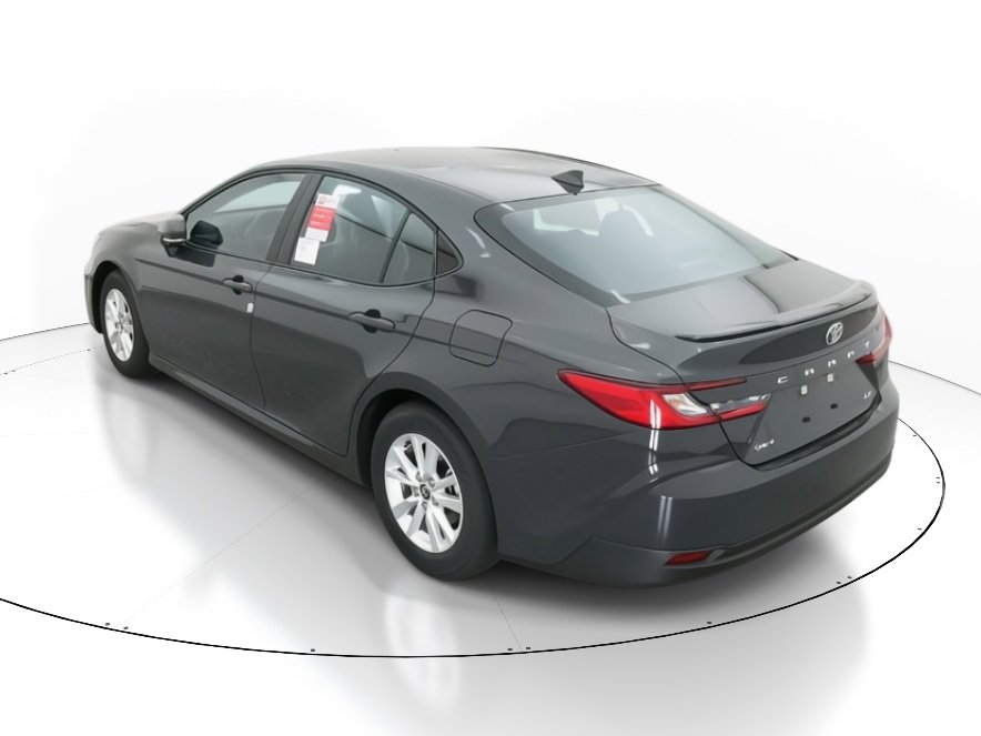 New 2026 Toyota Camry LE image 5