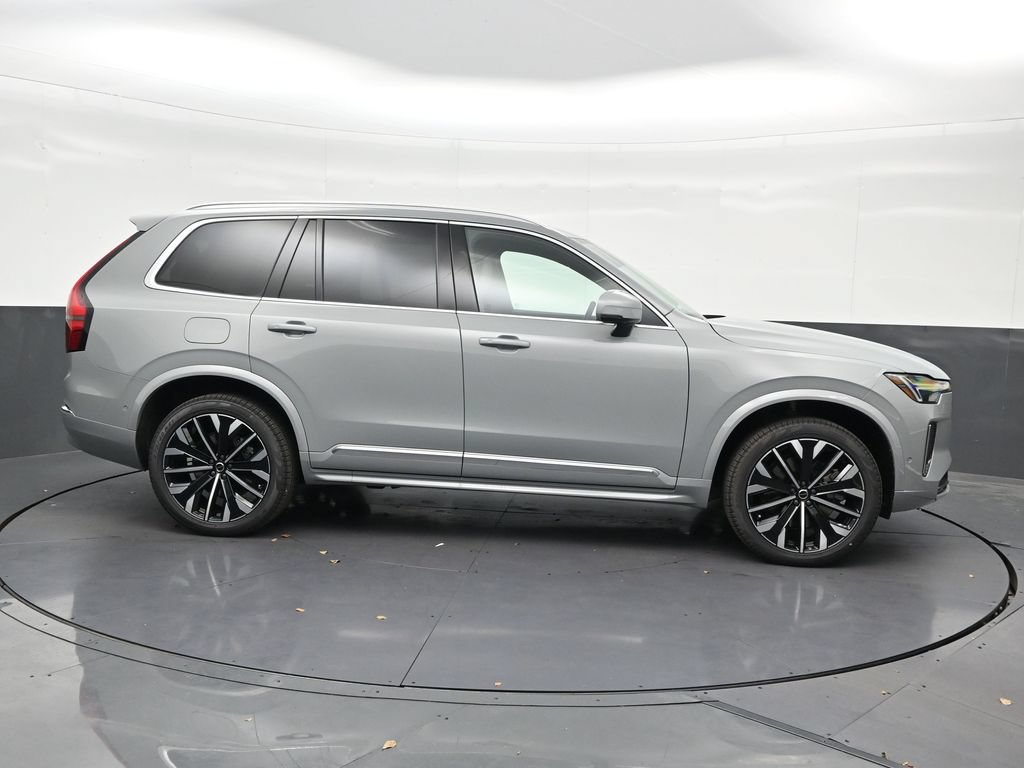New 2027 Volvo XC90 T8 Plus AWD/4WD image 6