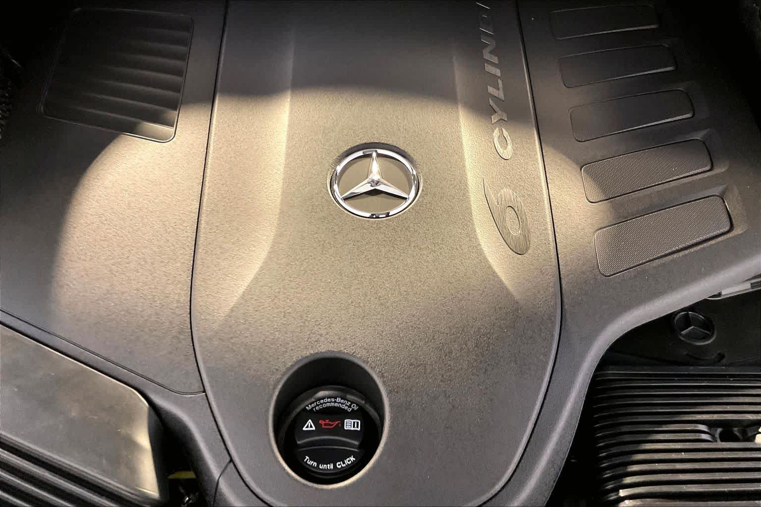 New 2027 Mercedes-Benz GLS 450 4MATIC image 15