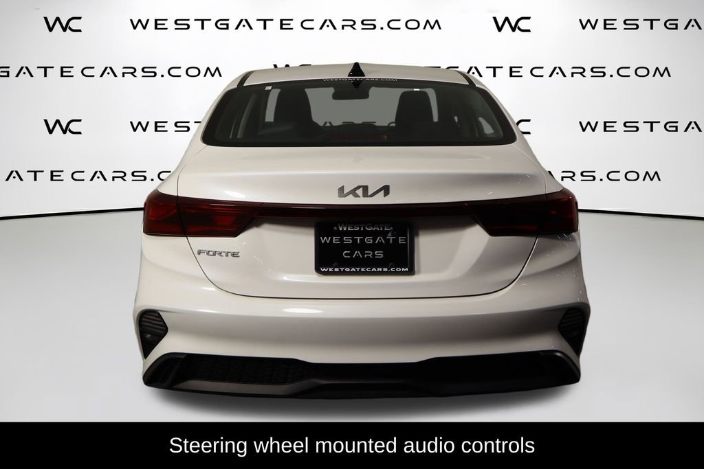 Used 2024 Kia Forte LXS image 4