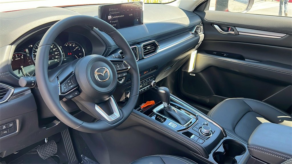 New 2025 MAZDA CX-5 AWD 2.5 S w/ Premium Plus Pkg image 18