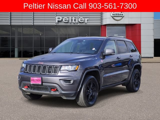 Used 2017 Jeep Grand Cherokee Trailhawk AWD/4WD image 3