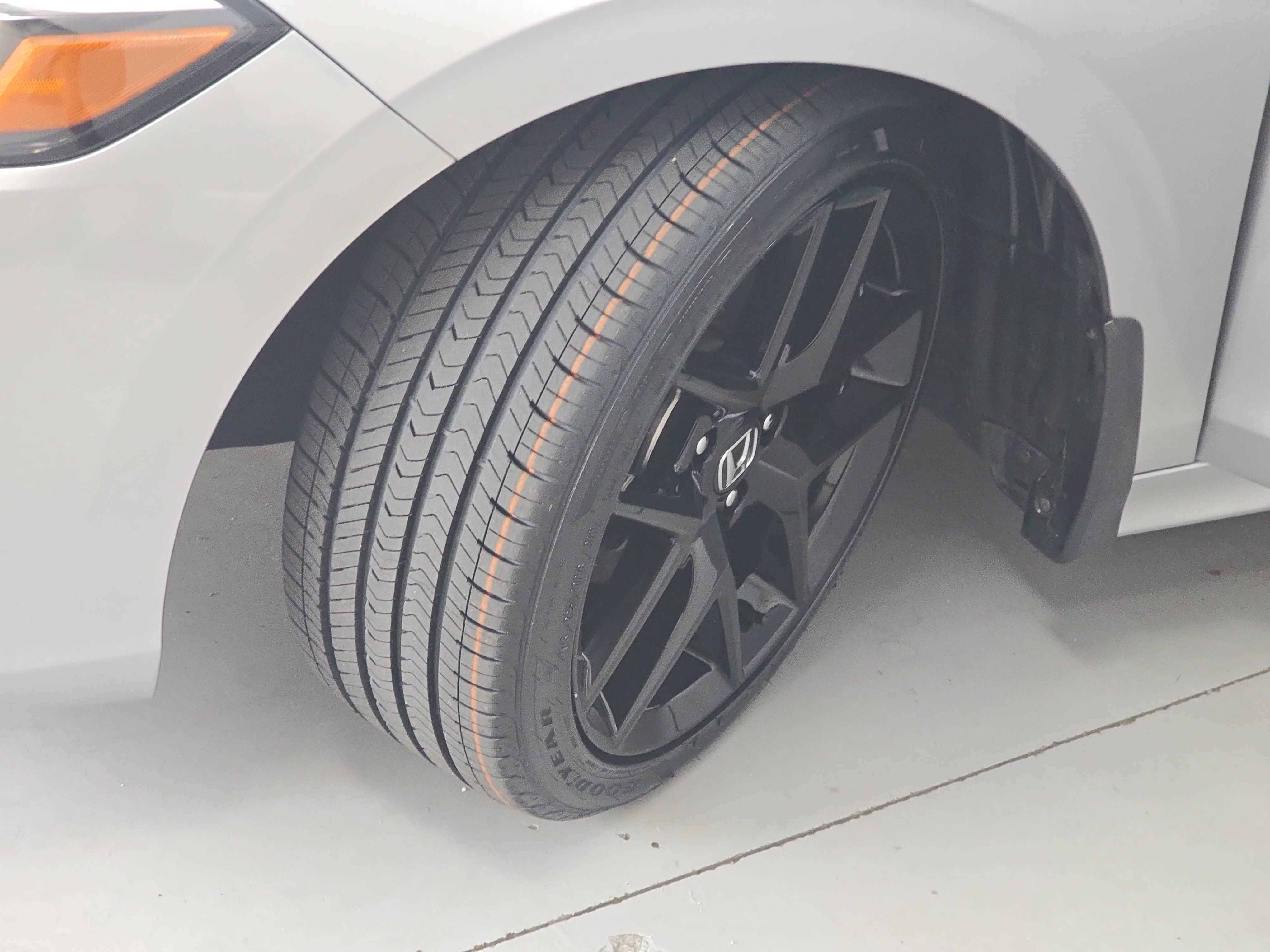 Used 2024 Honda Civic Sport image 29