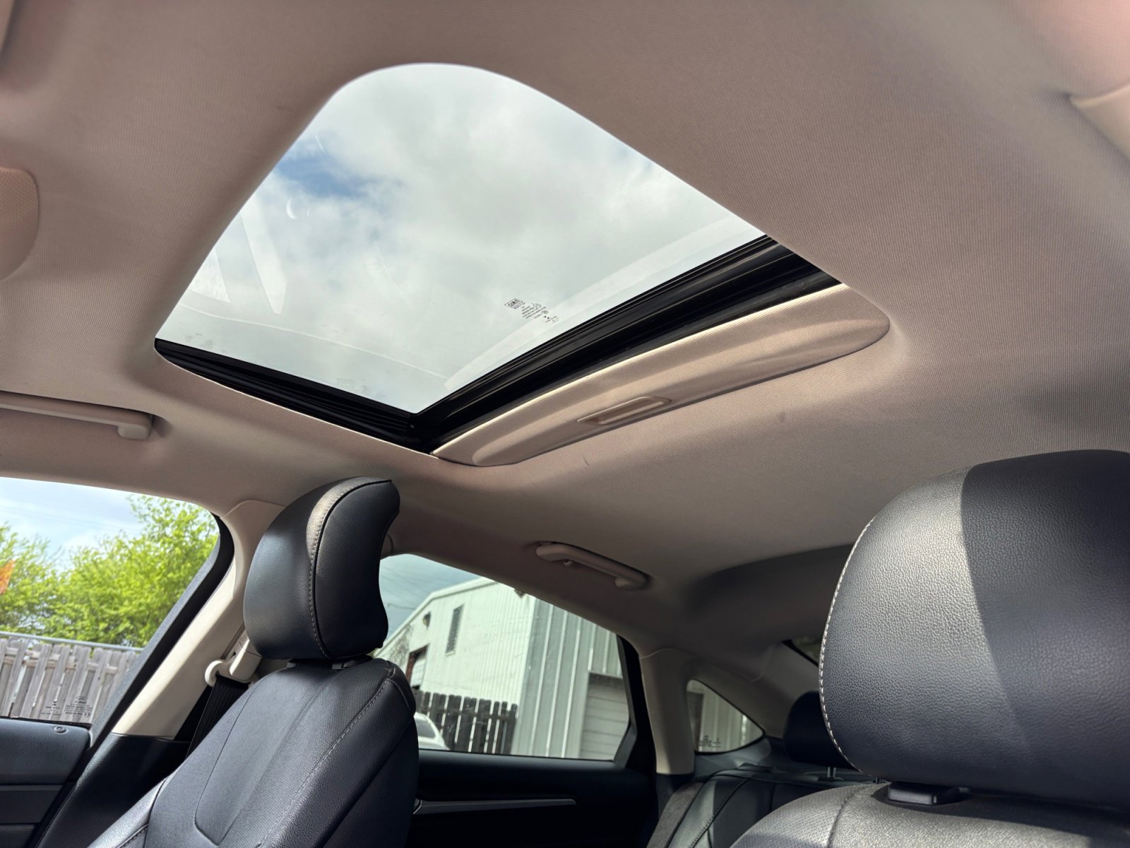 Used 2019 Ford Fusion Titanium image 19