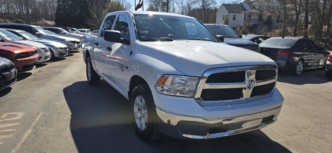 Used 2020 RAM 1500 Tradesman w/ Chrome Plus Package RWD image 3