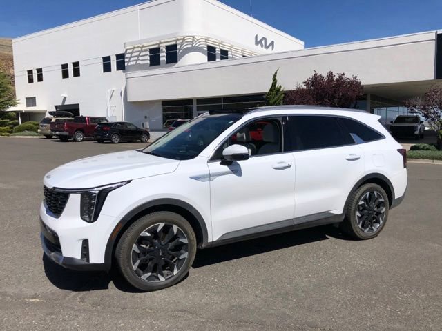 Certified 2024 Kia Sorento EX w/ Panoramic Sunroof Package image 1