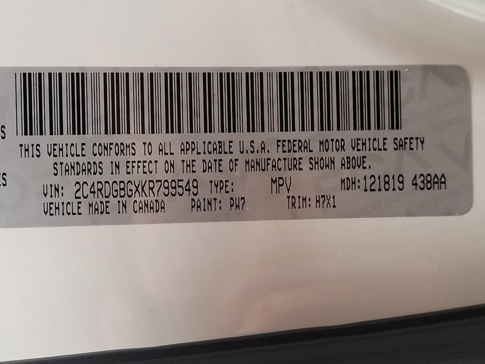Used 2019 Dodge Grand Caravan SE w/ UConnect Hands-Free Group FWD image 33