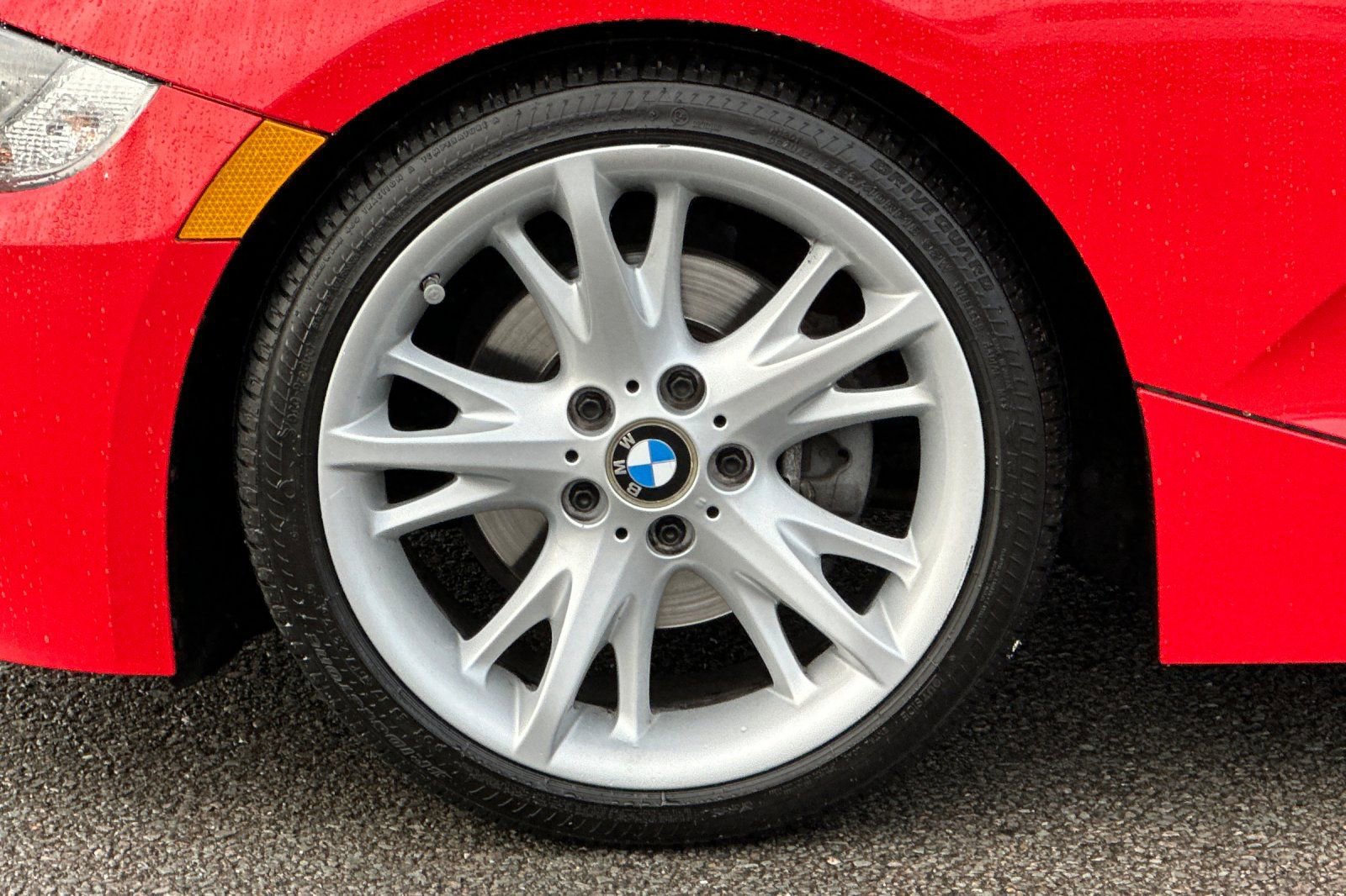 Used 2008 BMW Z4 3.0i image 27