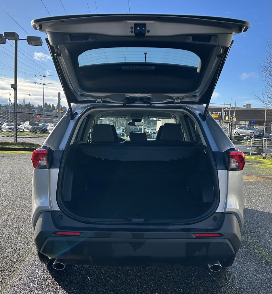 Certified 2025 Toyota RAV4 XLE image 24