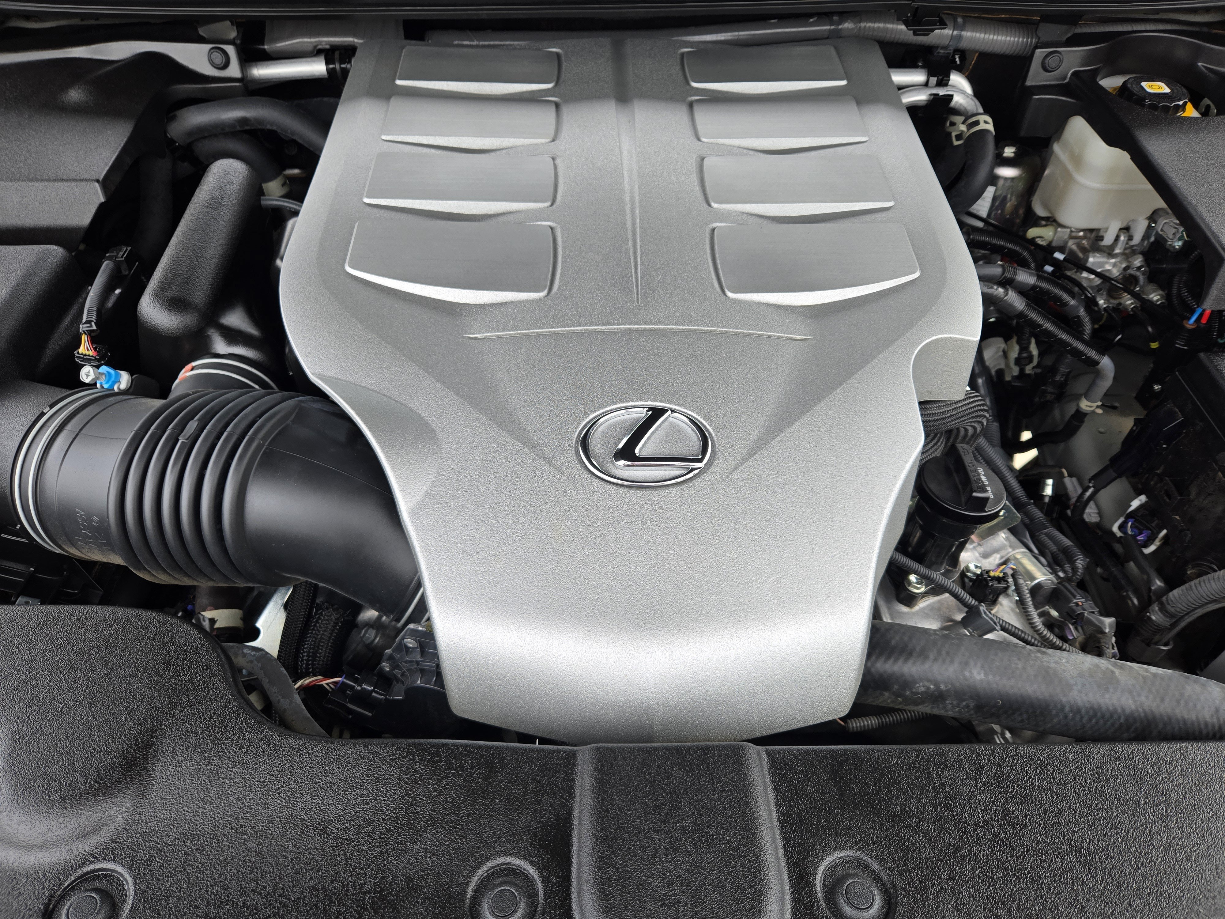Certified 2023 Lexus GX 460 Premium w/ Premium Package AWD/4WD image 33