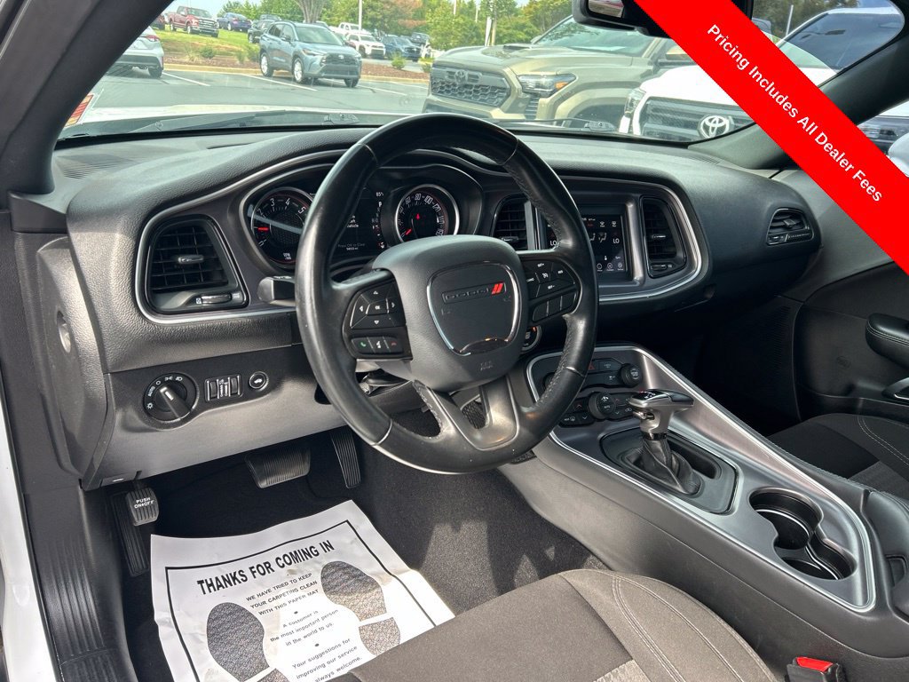Used 2020 Dodge Challenger SXT RWD image 3