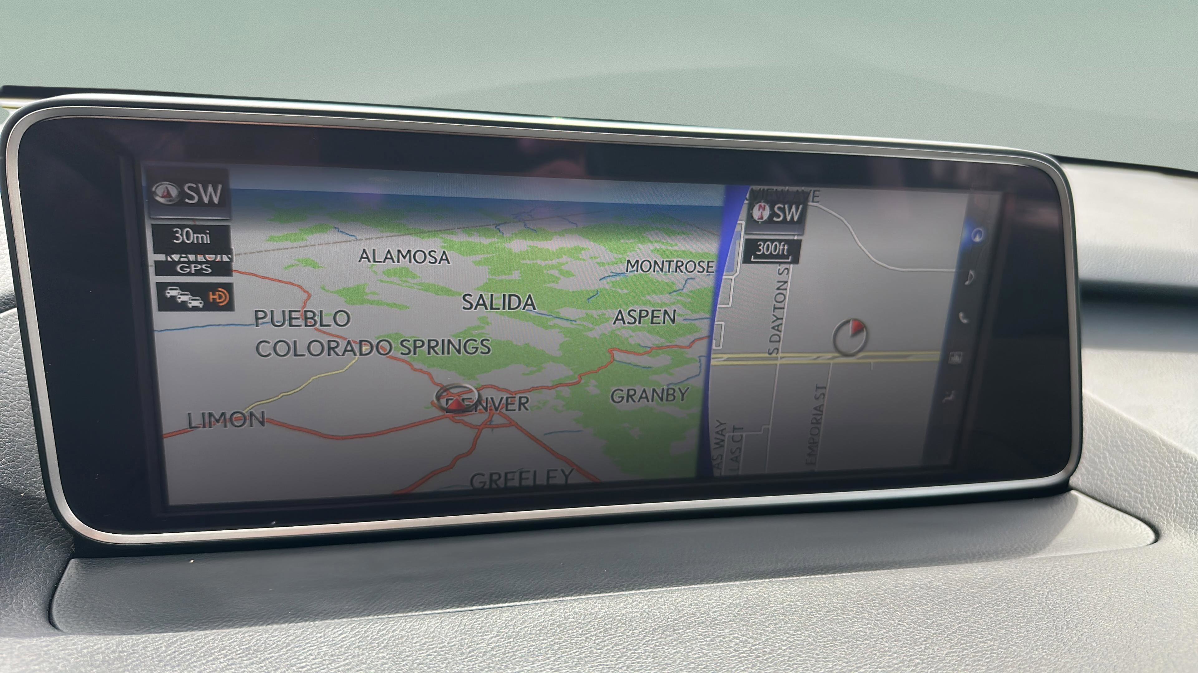Used 2019 Lexus RX 450h AWD w/ Navigation Package image 17