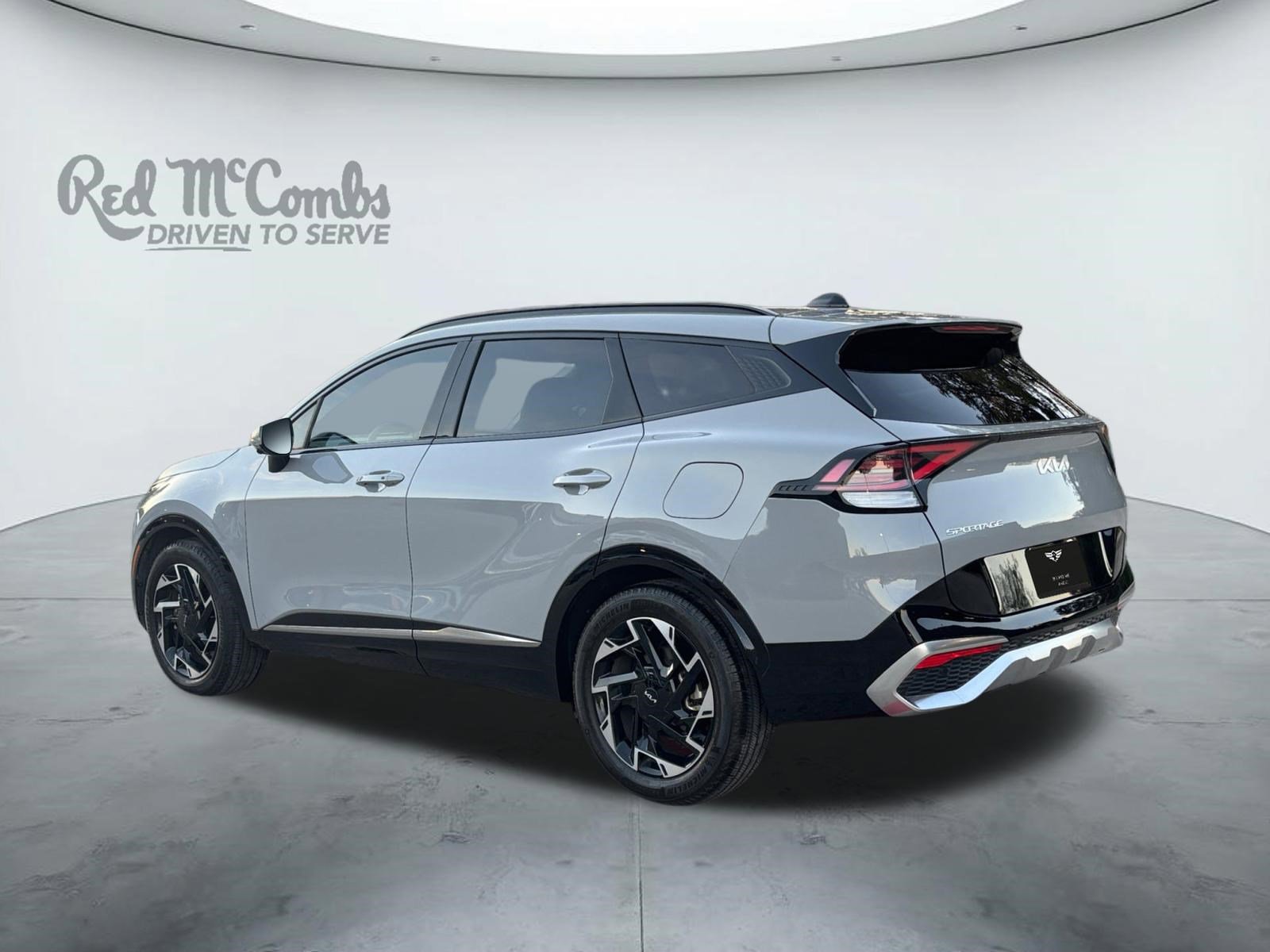 Used 2024 Kia Sportage SX image 3