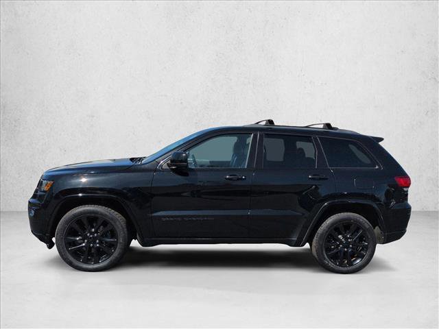 Used 2018 Jeep Grand Cherokee Altitude image 9