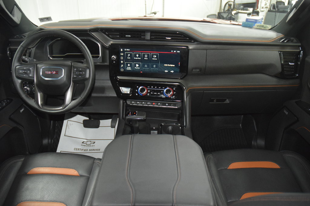 Used 2025 GMC Sierra 1500 AT4 w/ AT4 Premium Package AWD/4WD image 30