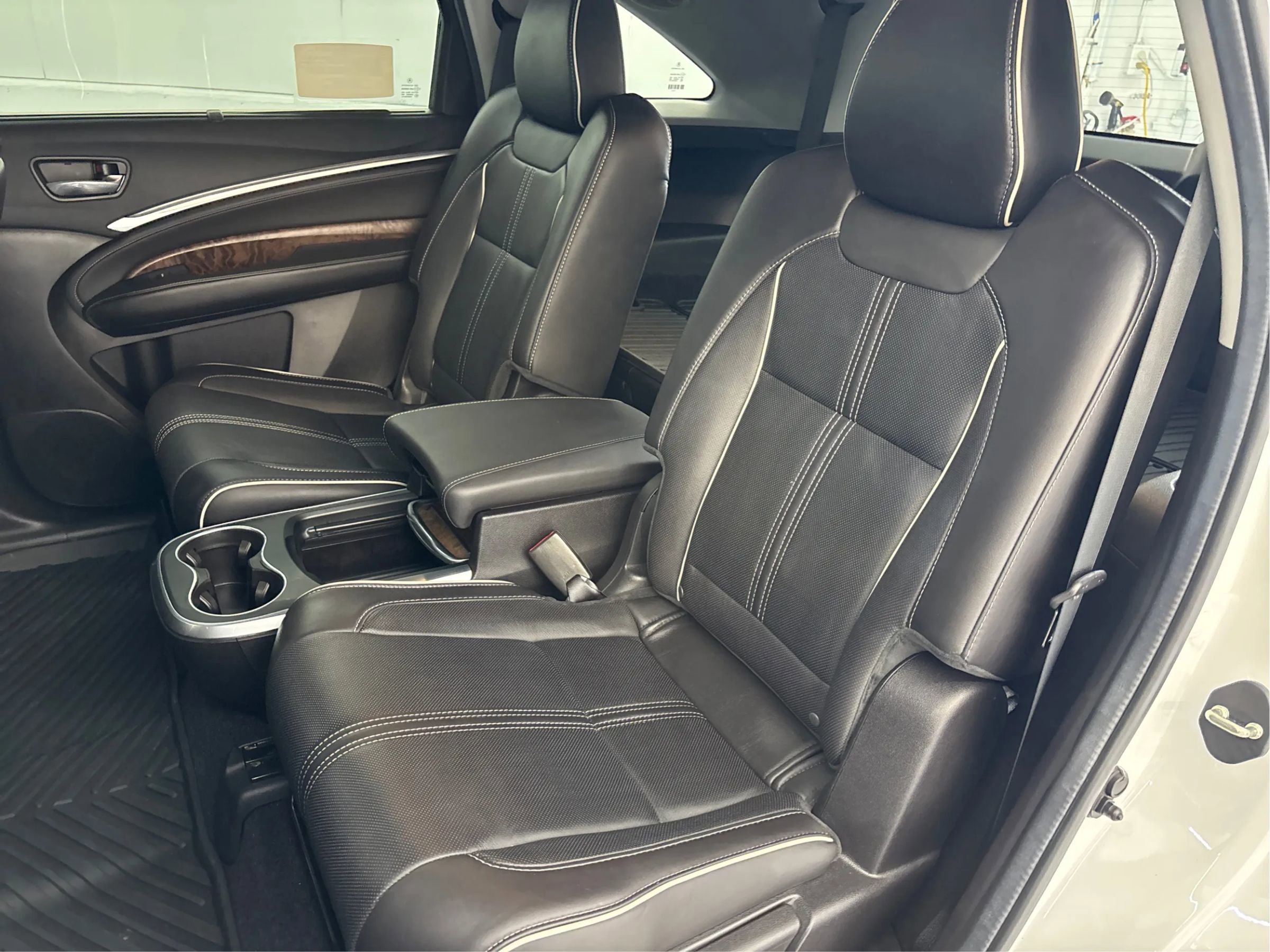 Used 2020 Acura MDX SH-AWD w/ Advance Package image 14