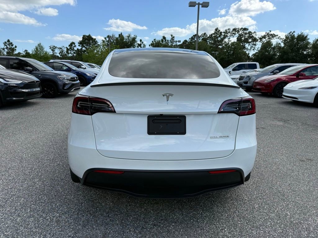 Used 2023 Tesla Model Y Performance image 13