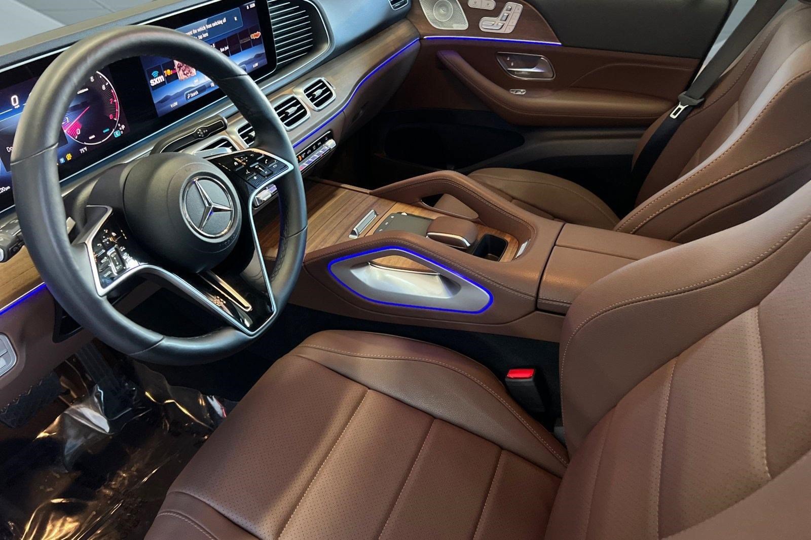 Certified 2025 Mercedes-Benz GLE 350 4MATIC image 4