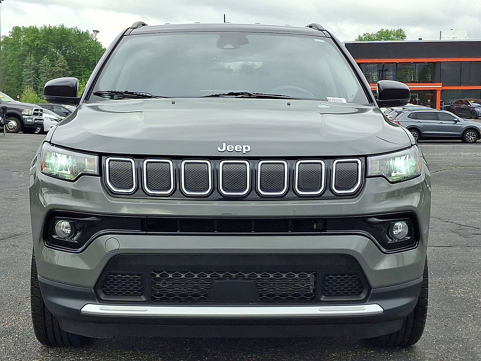 Used 2022 Jeep Compass Limited AWD/4WD image 29