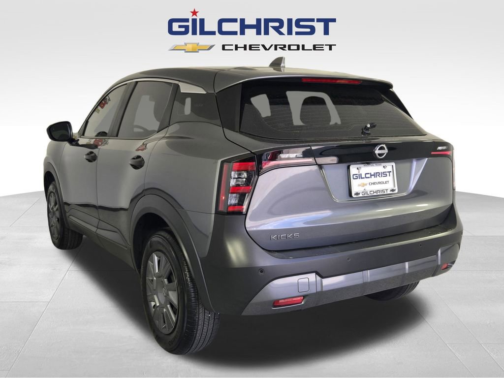 Used 2025 Nissan Kicks S image 5