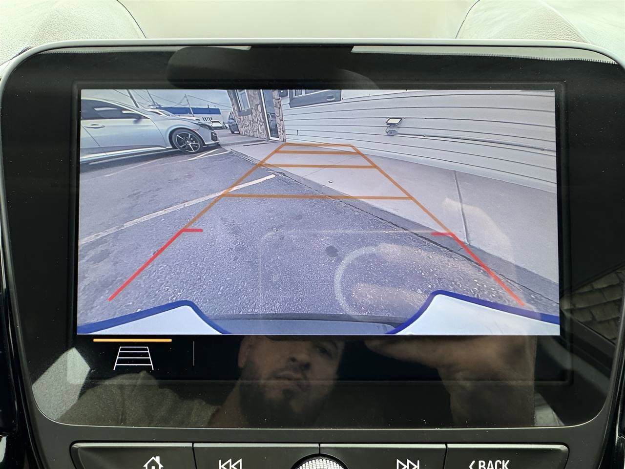 Used 2019 Chevrolet Volt LT w/ Comfort Package image 25