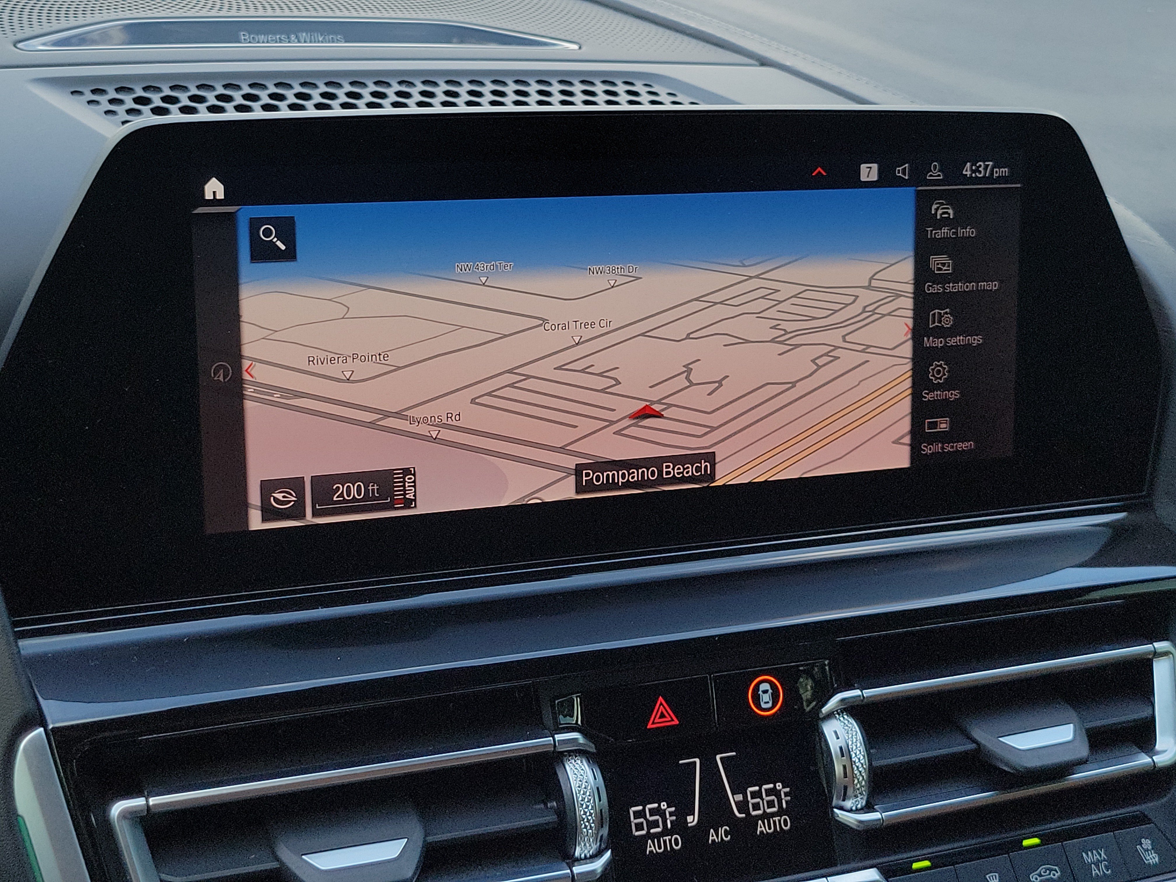 Used 2020 BMW M8 Convertible AWD/4WD image 29
