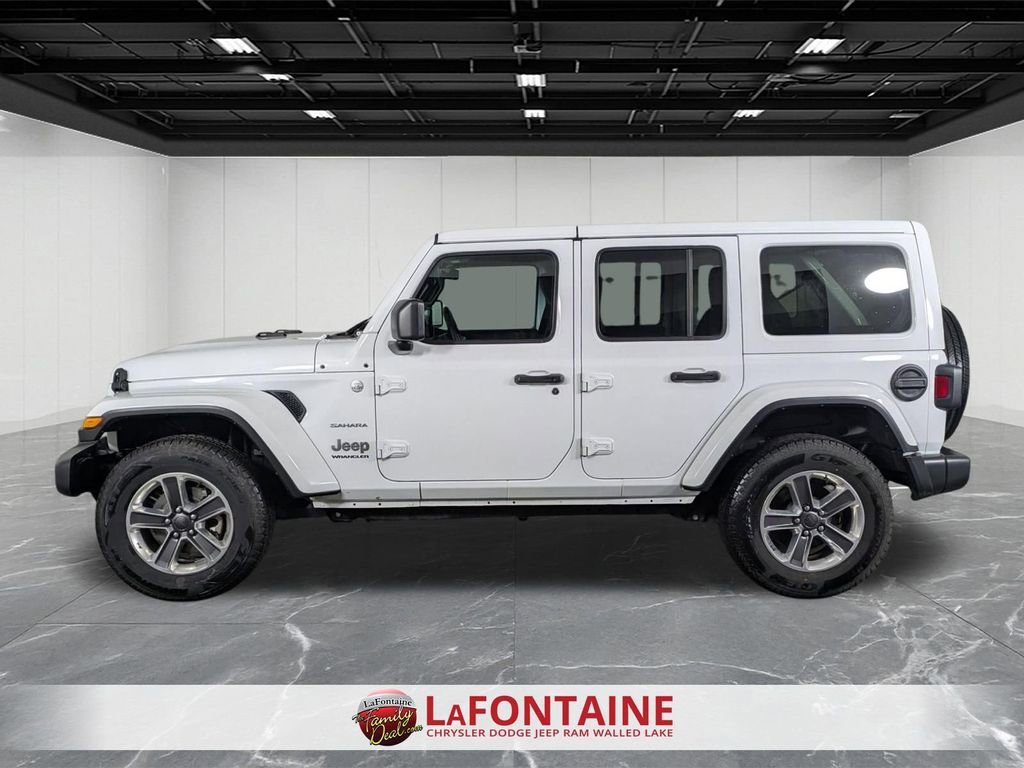 Used 2023 Jeep Wrangler Sahara image 2