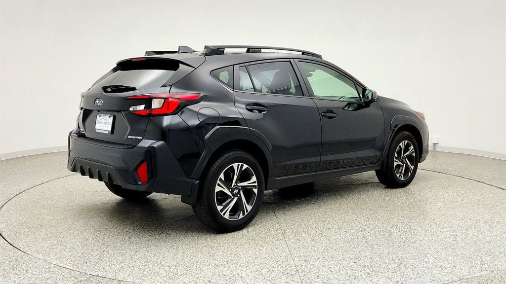 Used 2024 Subaru Crosstrek 2.0i Premium AWD/4WD image 5
