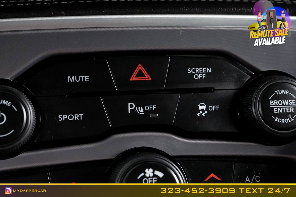 Used 2019 Dodge Challenger R/T w/ Blacktop Package image 26