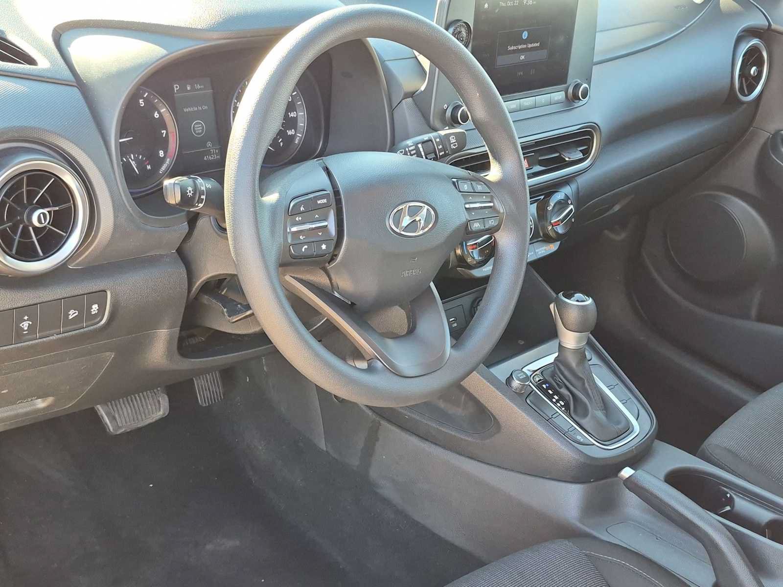 Used 2023 Hyundai Kona SEL AWD/4WD image 10