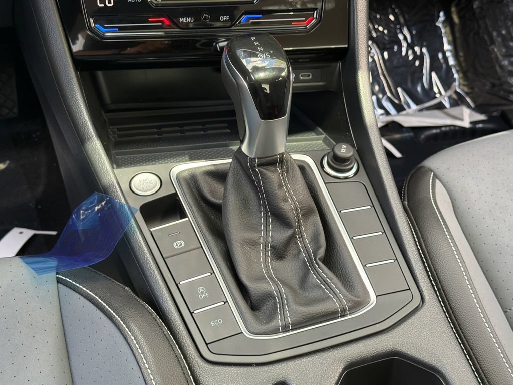 New 2026 Volkswagen Jetta SE FWD image 23