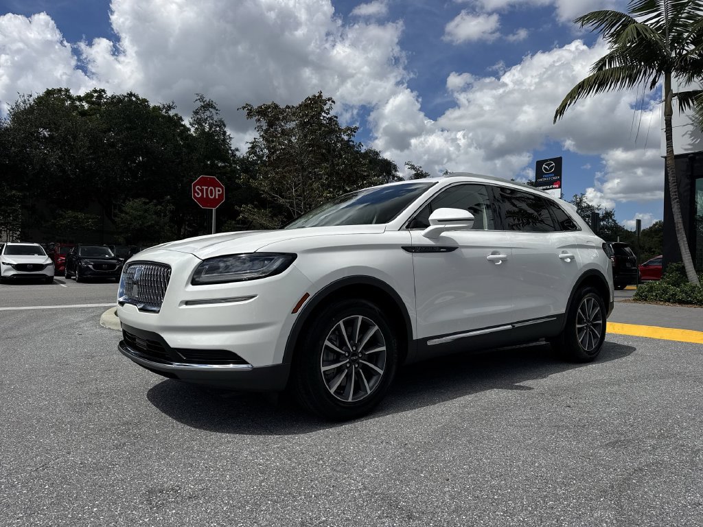 Used 2022 Lincoln Nautilus FWD image 28