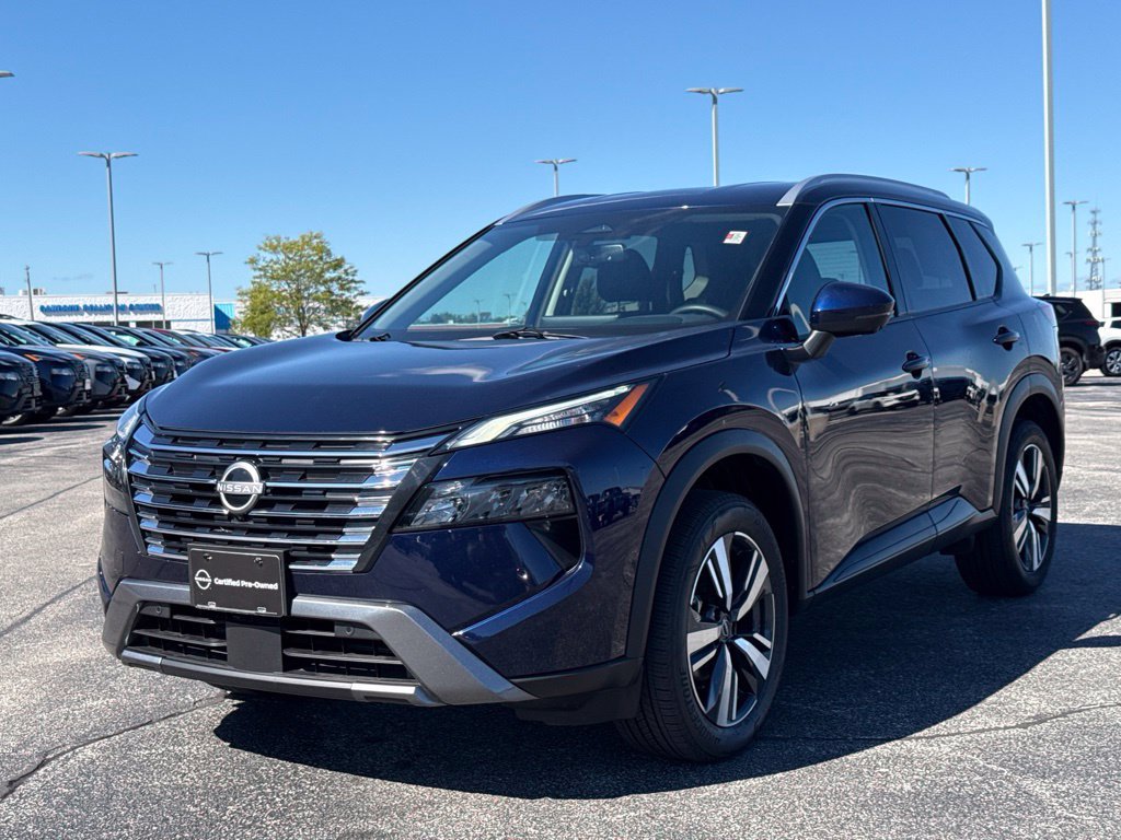 Certified 2026 Nissan Rogue SL AWD/4WD image 2