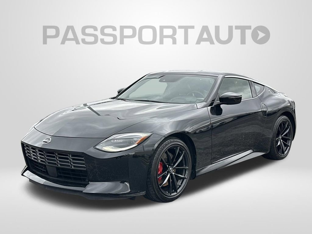 Used 2024 Nissan Z Performance w/ Floor Mat Package video 1