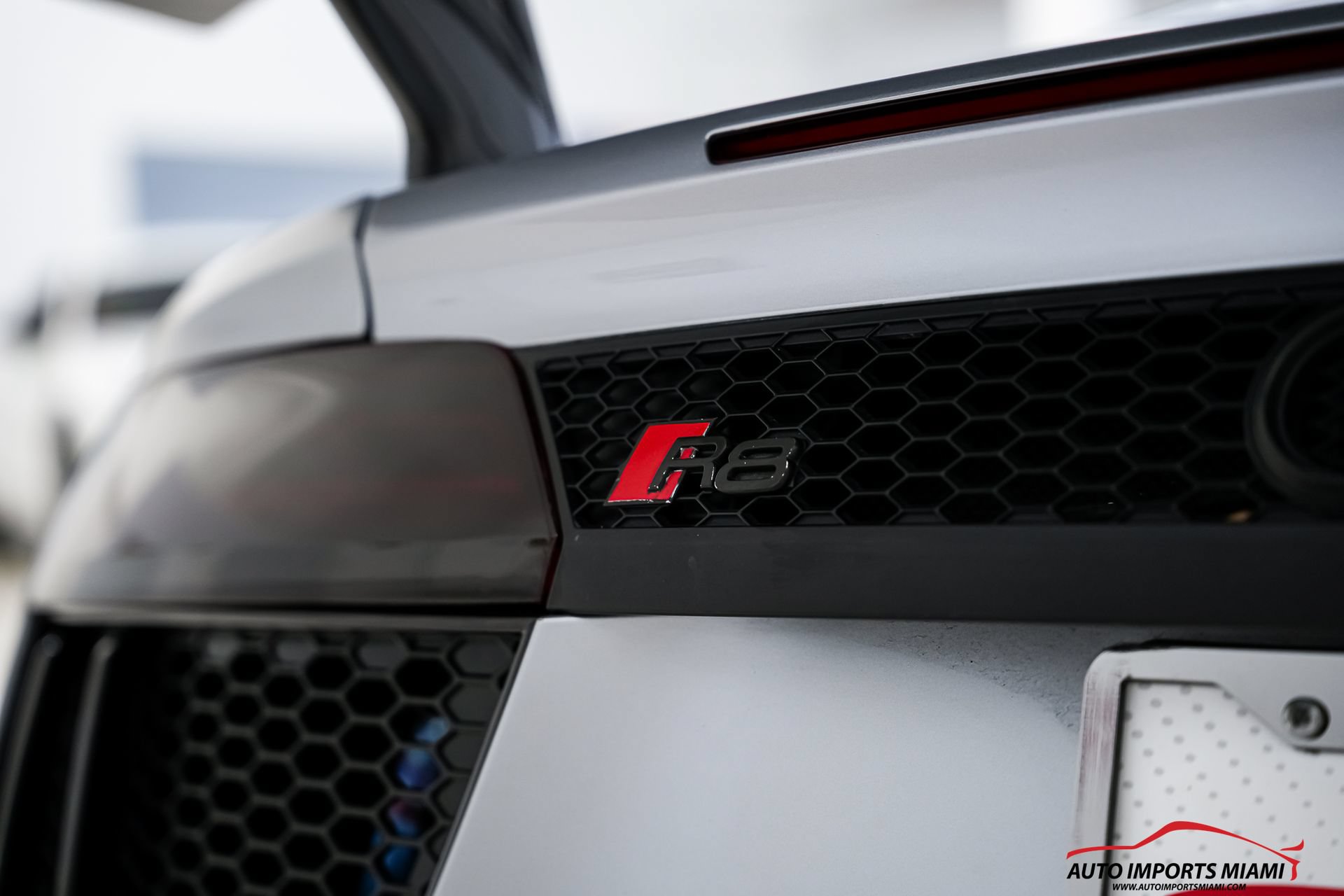 Used 2018 Audi R8 V10 w/ Carbon Exterior Package AWD/4WD image 21
