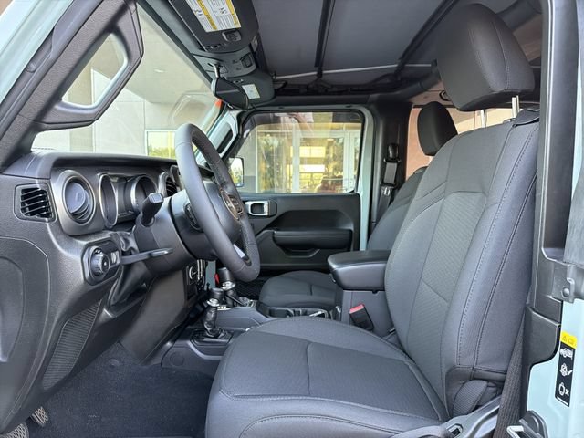 Used 2023 Jeep Wrangler Sport AWD/4WD image 8